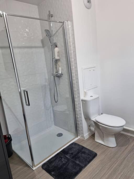 Appartement Cosy Et Equipe Meaux Kültér fotó