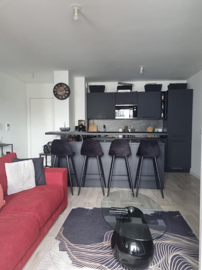 Appartement Cosy Et Equipe Meaux Kültér fotó